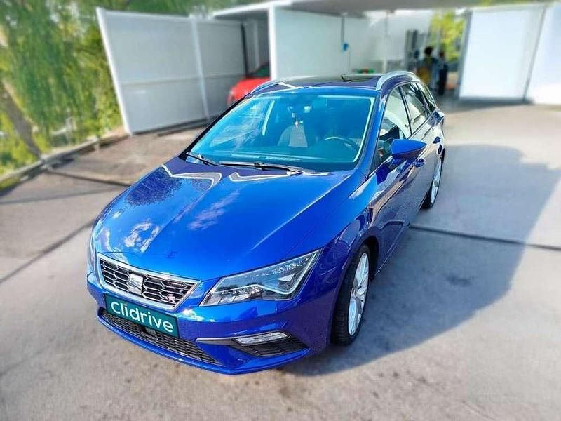 Usado Seat Leon ST FR 131 CV (96 kW) 2019 Azul Familiar