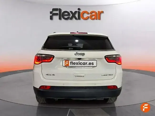 Usado Jeep Compass Limited 140 CV (102 kW) 2019 Blanco SUV