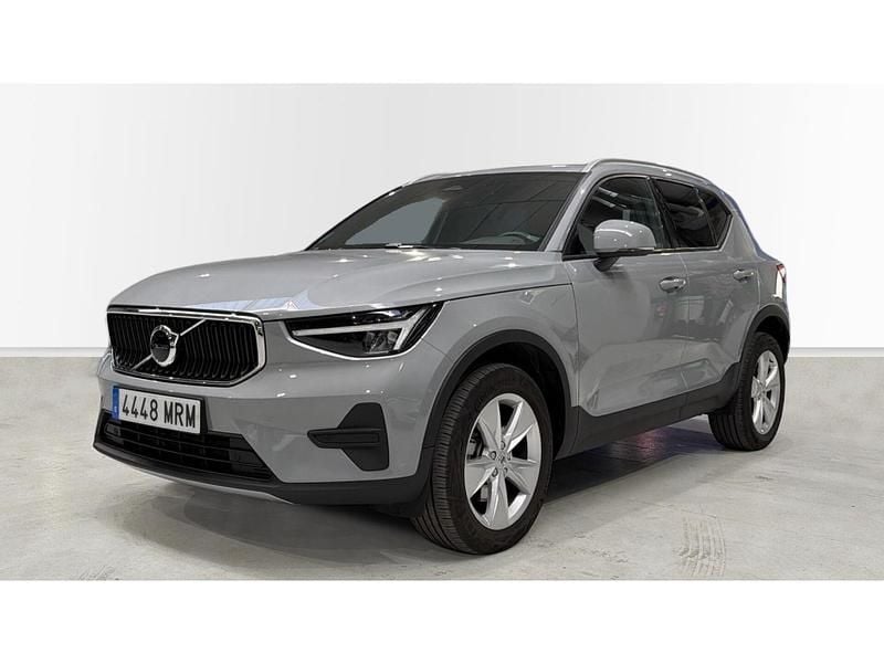 Gris Usado 2024 Volvo XC40 Core SUV | 34.900 € (Precio justo) - Imagen 1/4