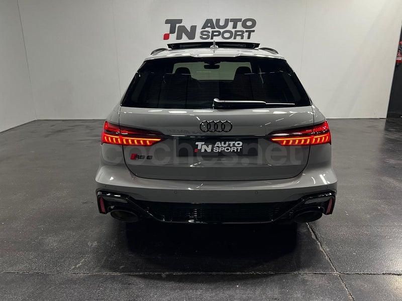 Usado Audi RS6 Performance 630 CV (463 kW) 2024 Gris / plata Familiar