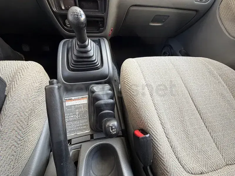 Usado Suzuki Grand Vitara 87 CV (63 kW) 1999 Amarillo SUV
