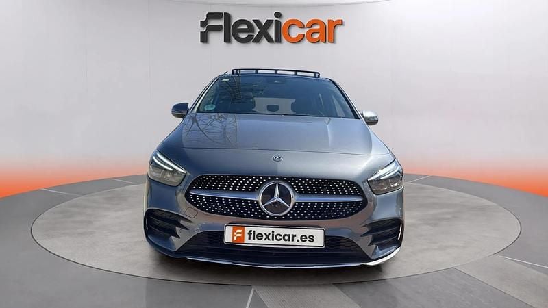 Usado Mercedes B200 150 CV (110 kW) 2019 Gris Utilitario