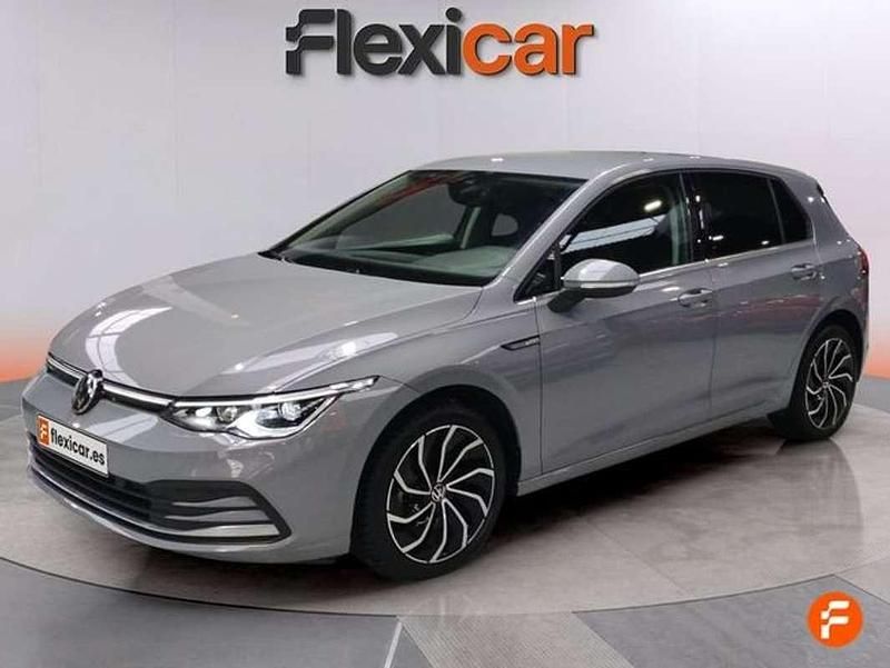 Usado VW Golf VIII 116 CV (85 kW) 2021 Gris Utilitario
