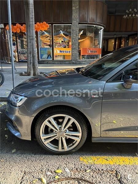 Usado Audi A3 S-Line 150 CV (110 kW) 2019 Gris / plata Berlina