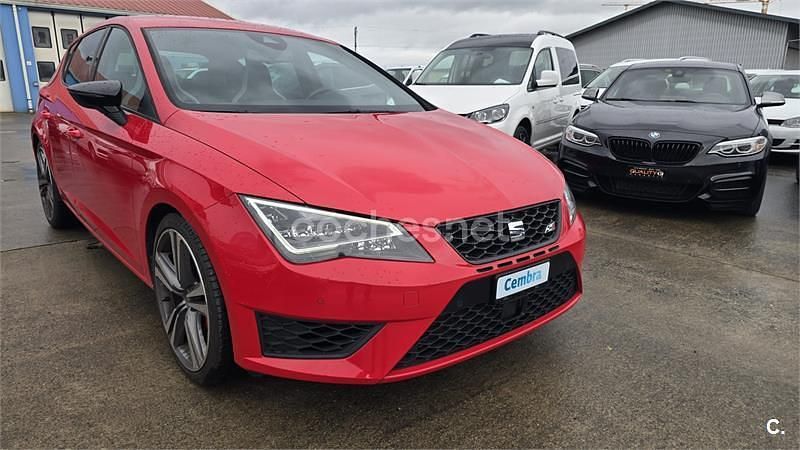 Usado Seat Leon CUPRA 280 CV (205 kW) 2015 Rojo Berlina