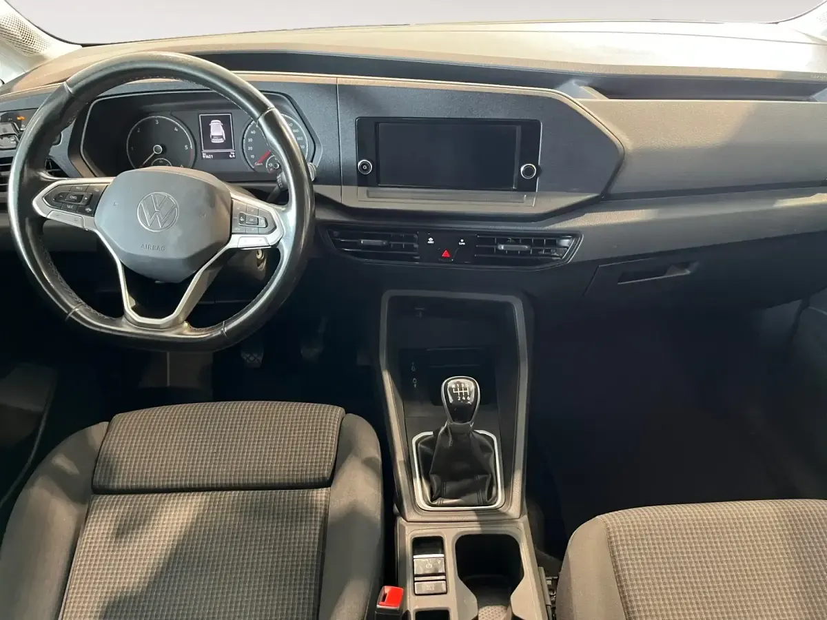Usado VW Caddy 102 CV (75 kW) 2021 Blanco Monovolumen