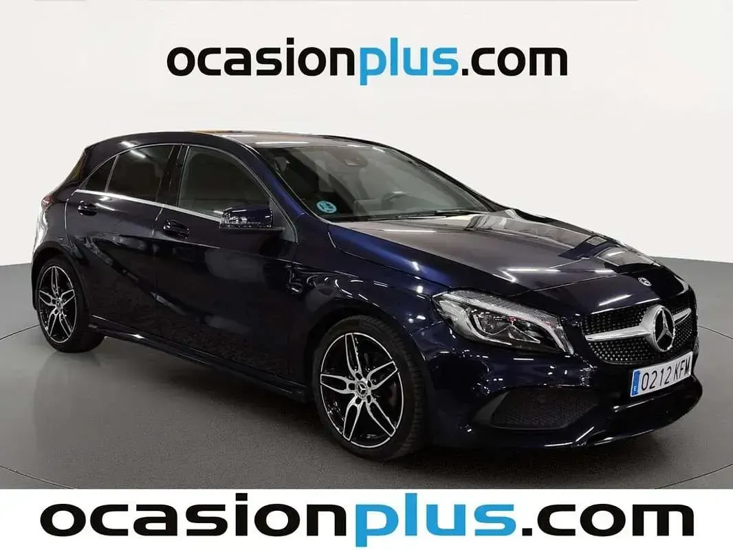 Usado Mercedes A200 136 CV (100 kW) 2017 Azul Utilitario
