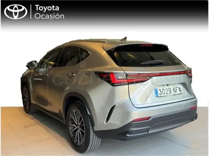 Nuevo Lexus NX450h+ 306 CV (225 kW) 2025 Beige SUV