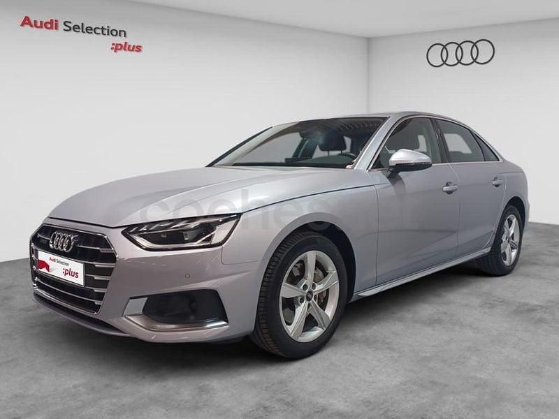 Usado Audi A4 Advanced Plus 204 CV (150 kW) 2023 Gris / plata Berlina