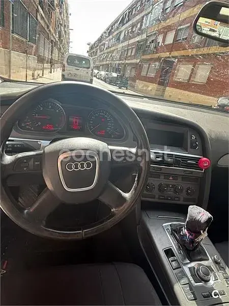 Usado Audi A6 225 CV (165 kW) 2004 Negro Berlina