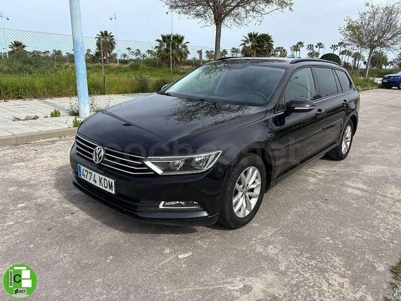 Usado VW Passat Edition 120 HP (88 kW) 2018 Preto Carrinha