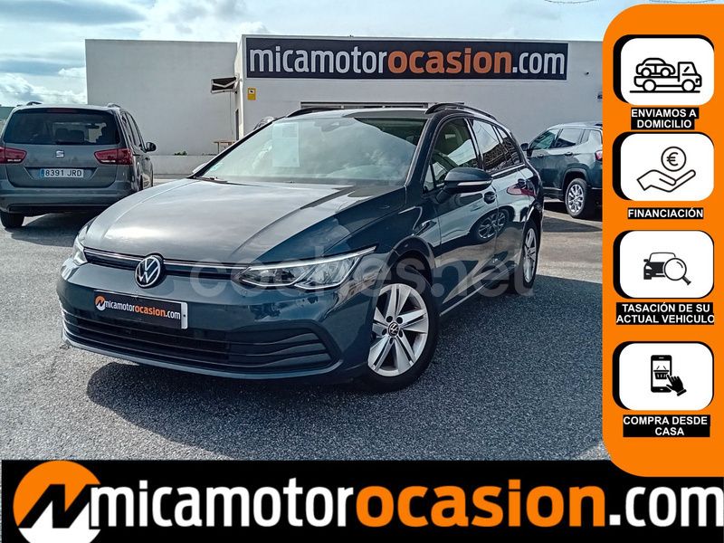 Gris / plata Usado 2021 VW Golf VIII Familiar | 18.490 € (Precio justo) - Imagen 1/4