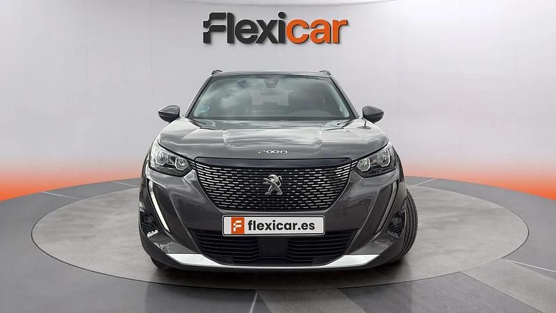 Usado Peugeot 2008 Allure 131 CV (96 kW) 2021 Gris SUV