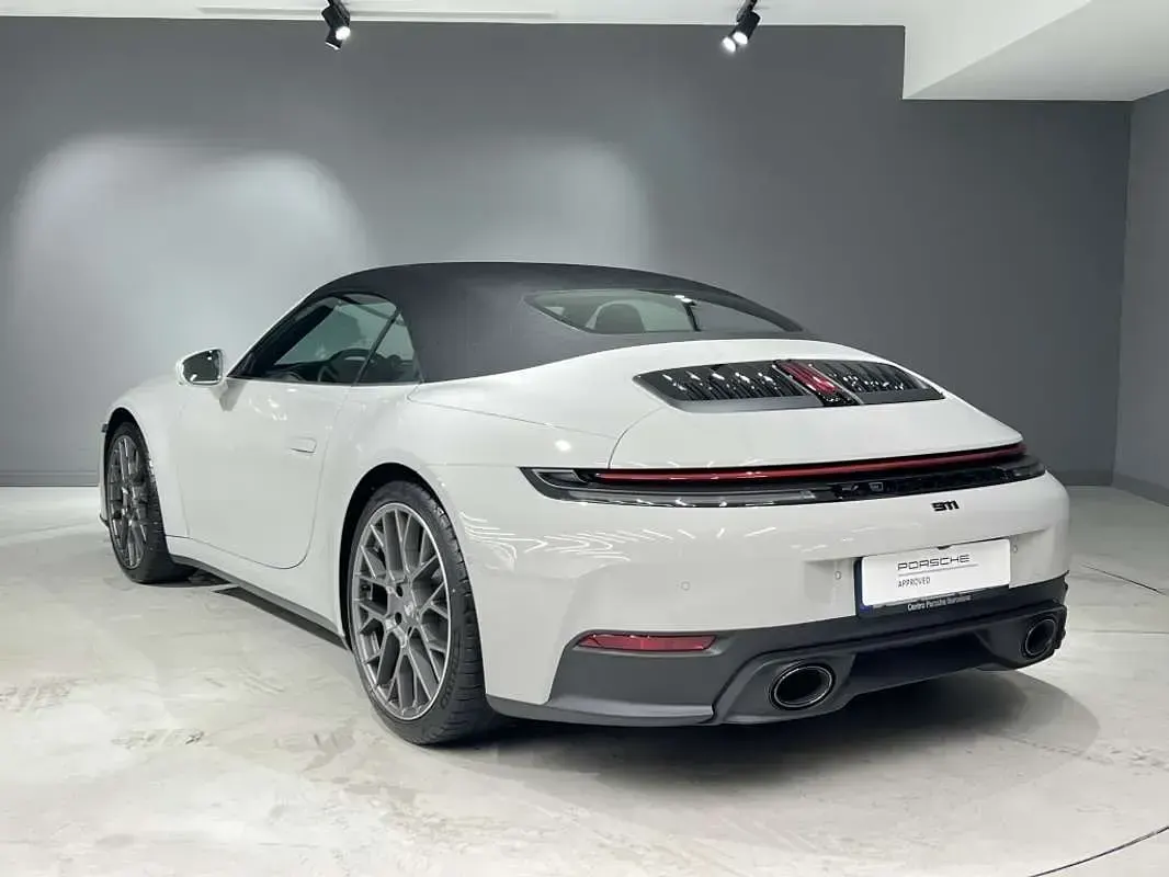 Usado Porsche 911 Carrera Cabriolet 394 CV (289 kW) 2024 Gris Descapotable