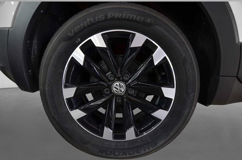 Usado VW T-Cross 95 CV (69 kW) 2023 Blanco puro SUV