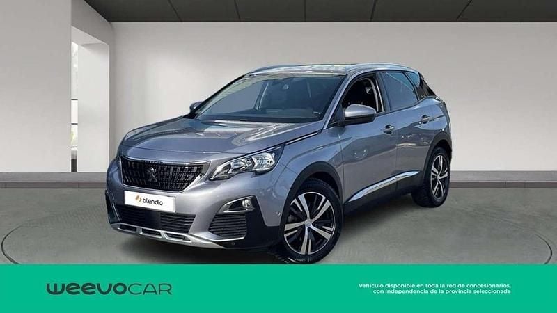 Usado Peugeot 3008 Allure 120 CV (88 kW) 2018 Gris SUV