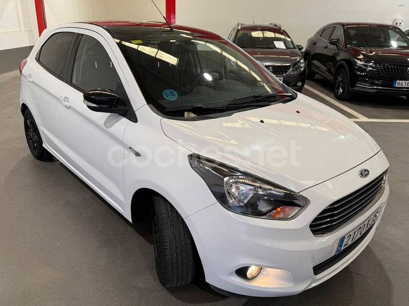 Blanco Usado 2018 Ford Ka Plus Utilitario | 8200 € (Buen precio) - Imagen 1/4
