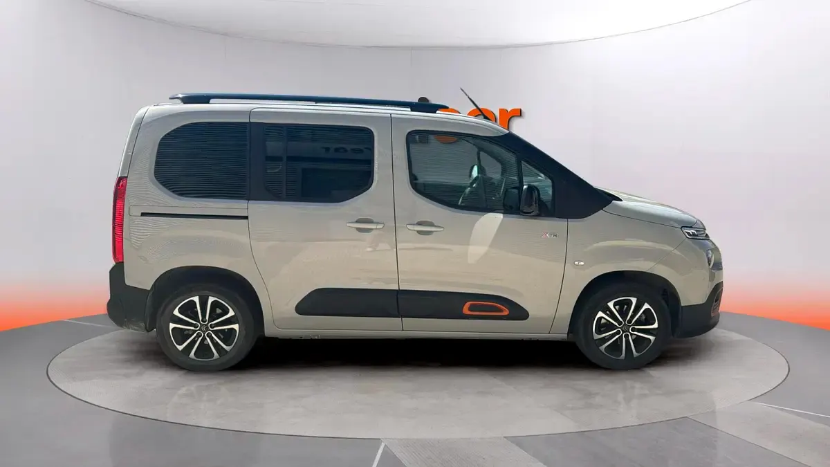 Usado Citroën e-Berlingo PureTech 110 CV (80 kW) 2018 Gris Monovolumen