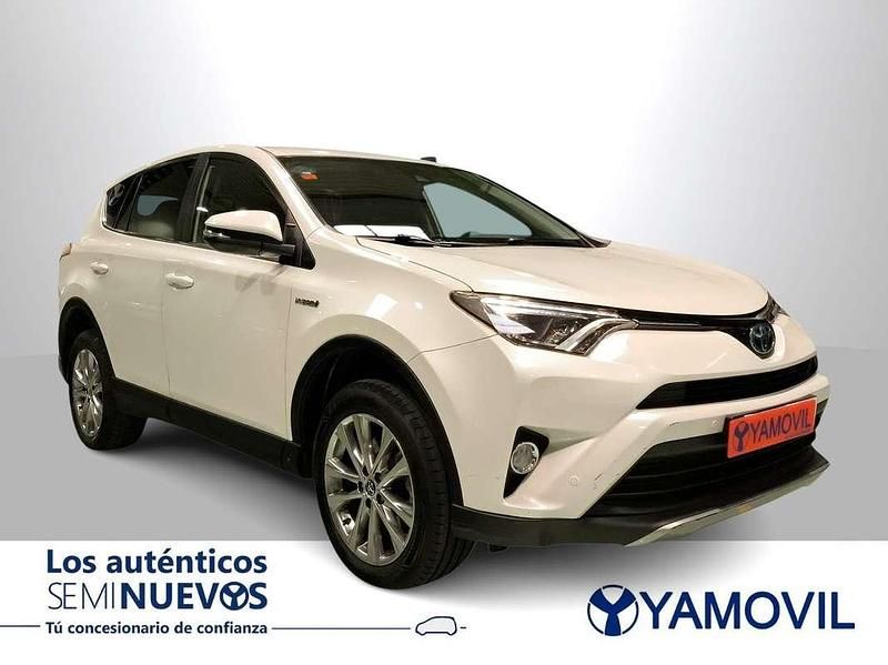 Usado Toyota RAV4 Hybrid Advance 197 CV (144 kW) 2016 Blanco SUV