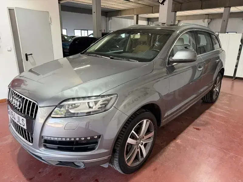 Usado Audi Q7 Ambiente 272 CV (200 kW) 2010 Gris / plata SUV