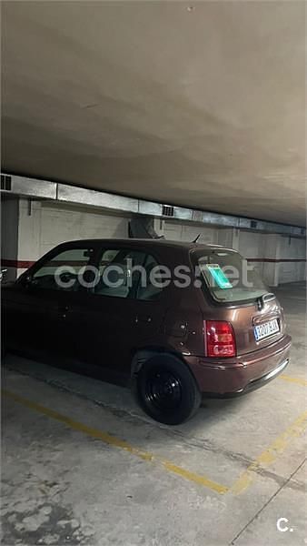 Marrón Usado 2001 Nissan Micra Comfort Utilitario | 2150 € - Imagen 1/2