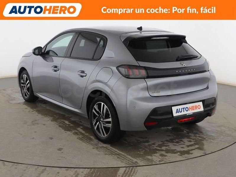 Usado Peugeot 208 Allure 101 CV (74 kW) 2021 Gris Utilitario