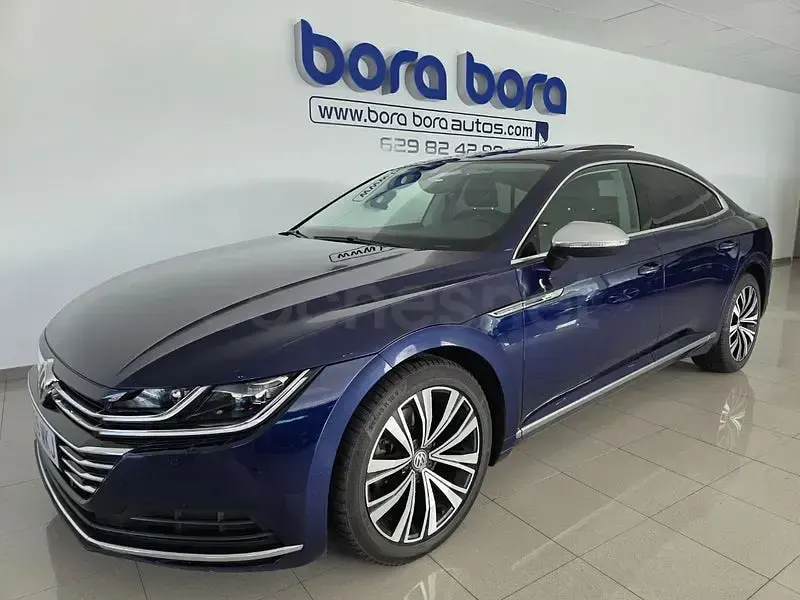 Usado VW Arteon 150 CV (110 kW) 2018 Azul Utilitario