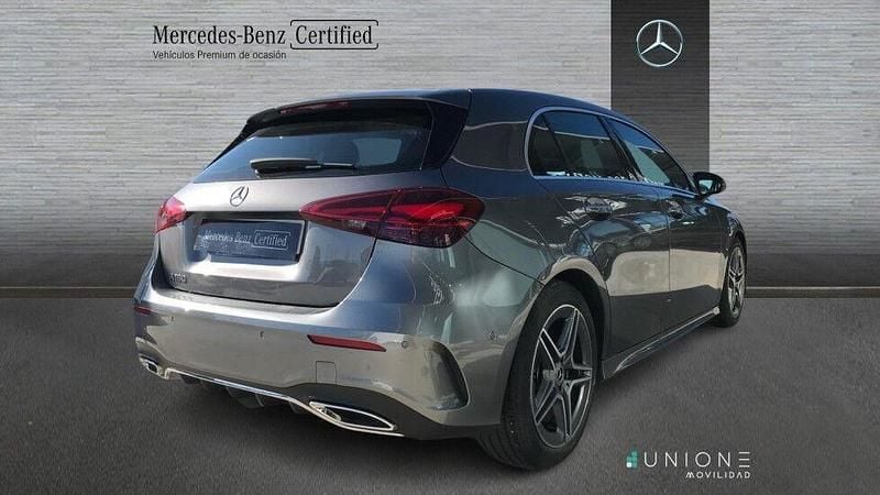 Usado Mercedes A180 136 CV (100 kW) 2025 Gris