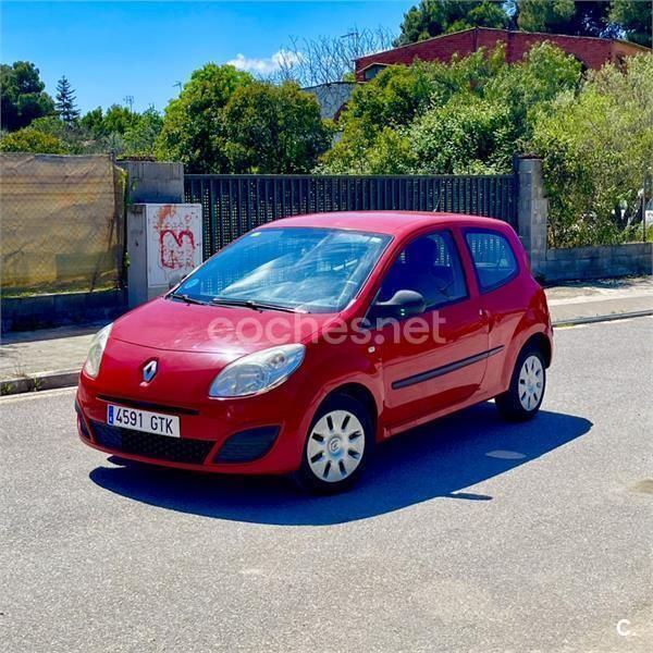 Rojo Usado 2010 Renault Twingo Authentique Utilitario | 2900 € (Super precio) - Imagen 1/4
