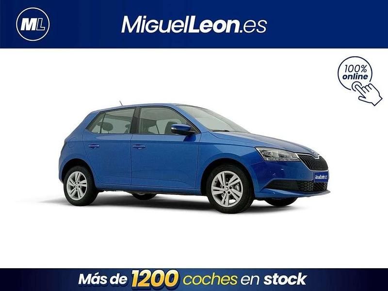 Usado Skoda Fabia Ambition 95 CV (69 kW) 2022 Azul Utilitario