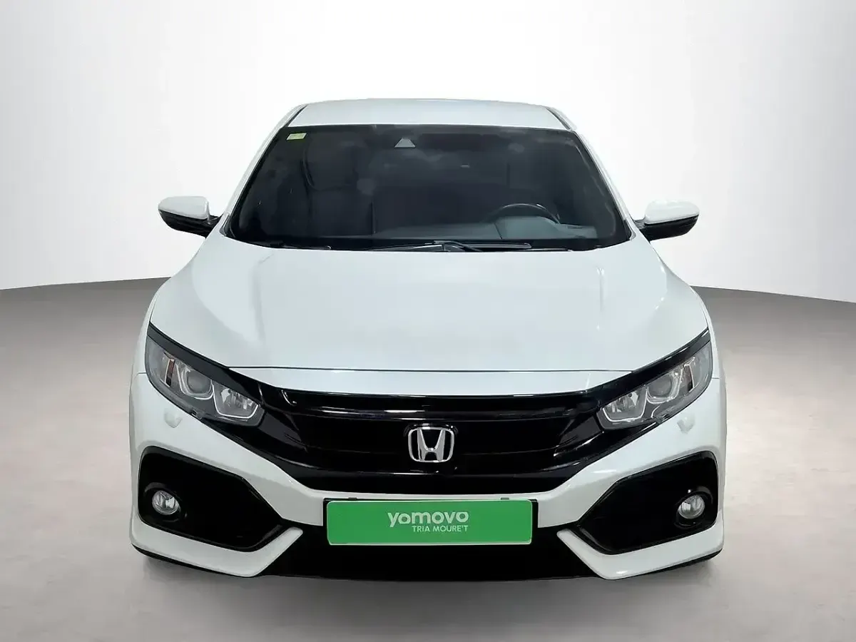 Usado Honda Civic Elegance 129 CV (94 kW) 2020 Blanco Berlina