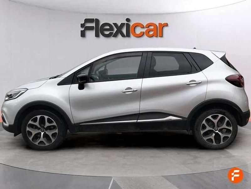 Usado Renault Captur Zen 118 CV (86 kW) 2017 Gris SUV