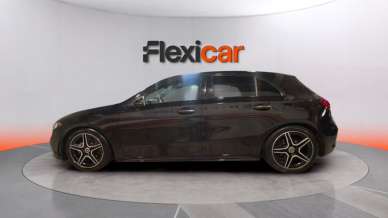 Usado Mercedes A180 116 CV (85 kW) 2018 Negro Berlina