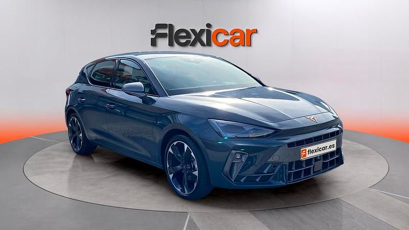 Używany Cupra Leon 150 KM (110 kW) 2025 Niebieski Kombi