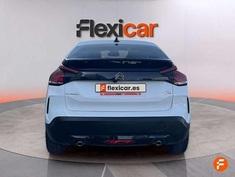 Begagnad Citroën C4 PureTech 131 HK (96 kW) 2023 Grå SUV