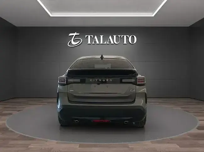 Nuevo Citroën C4 145 CV (106 kW) 2025 Gris SUV