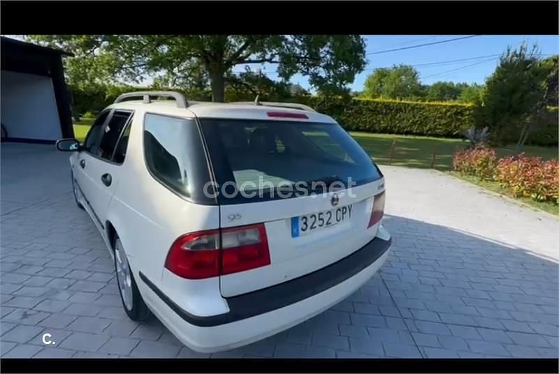 Usado Saab 9-5 Vector 120 CV (88 kW) 2003 Beige Familiar