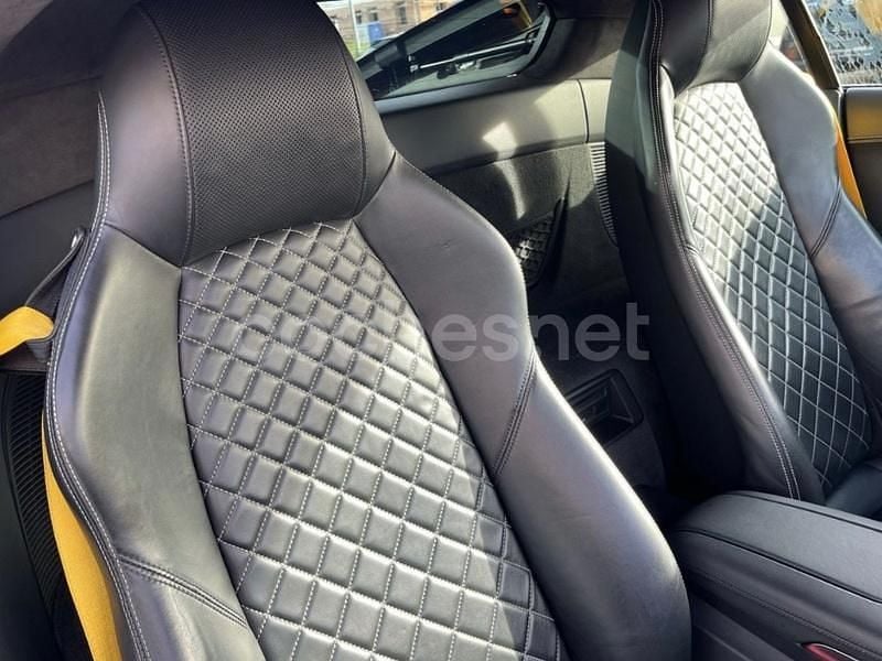 Usado Audi R8 Coupé 610 CV (448 kW) 2018 Gris / plata Coupe