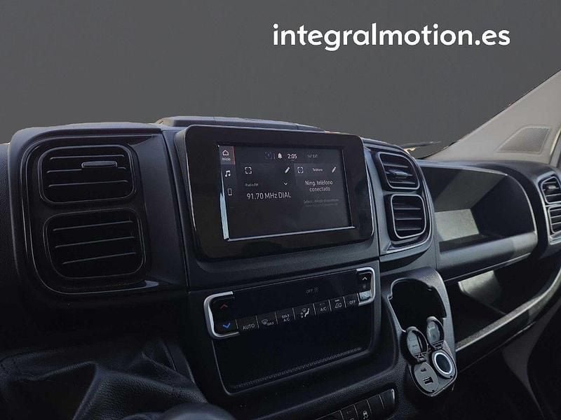 Usado Fiat Ducato 140 CV (102 kW) 2023 Blanco Van