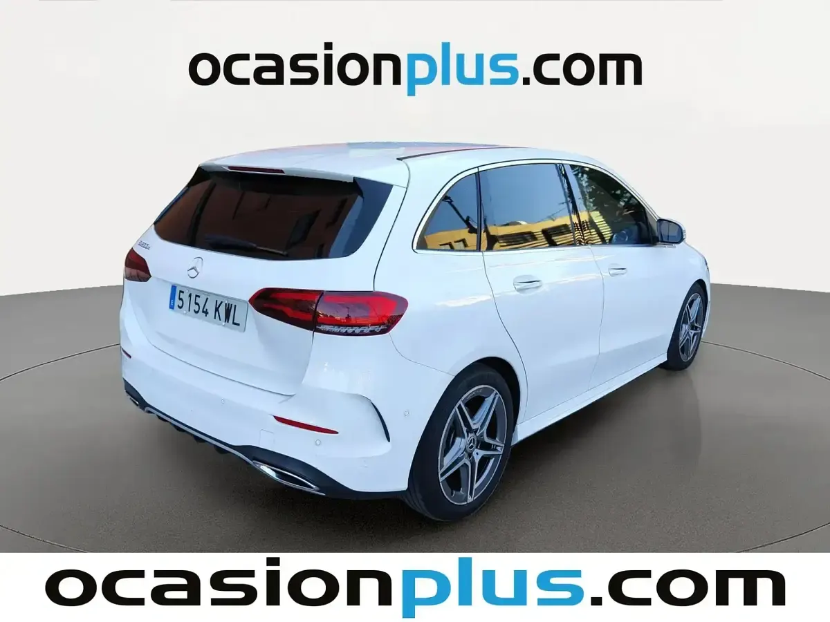 Usado Mercedes B200 150 CV (110 kW) 2019 Blanco Monovolumen