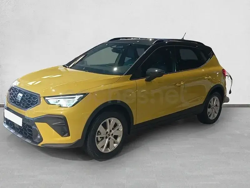 Nuevo Seat Arona Style 115 CV (84 kW) 2026 Amarillo SUV