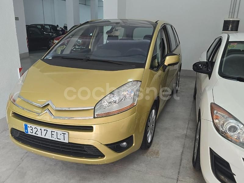 Usado Citroën C4 Picasso Exclusive 110 CV (80 kW) 2007 Amarillo Monovolumen