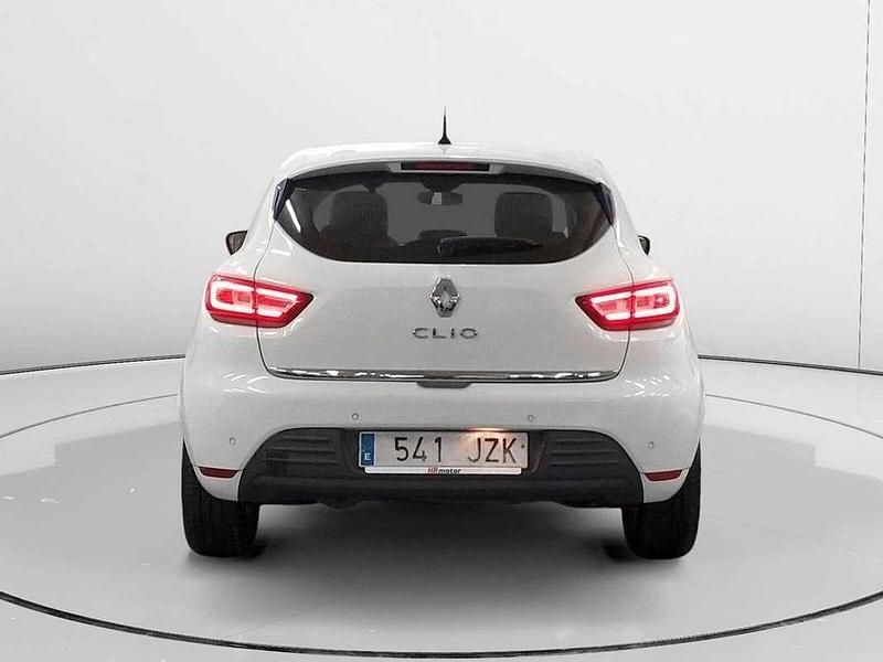Usado Renault Clio IV Zen 90 CV (66 kW) 2017 Blanco Utilitario