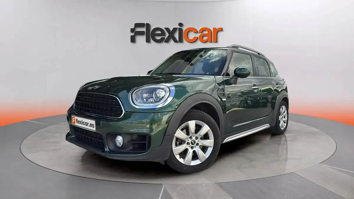 Usado Mini Cooper Countryman 136 CV (100 kW) 2019 Verde SUV