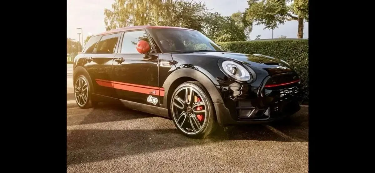 Usado Mini John Cooper Works Clubman 231 CV (169 kW) 2018 Negro Familiar