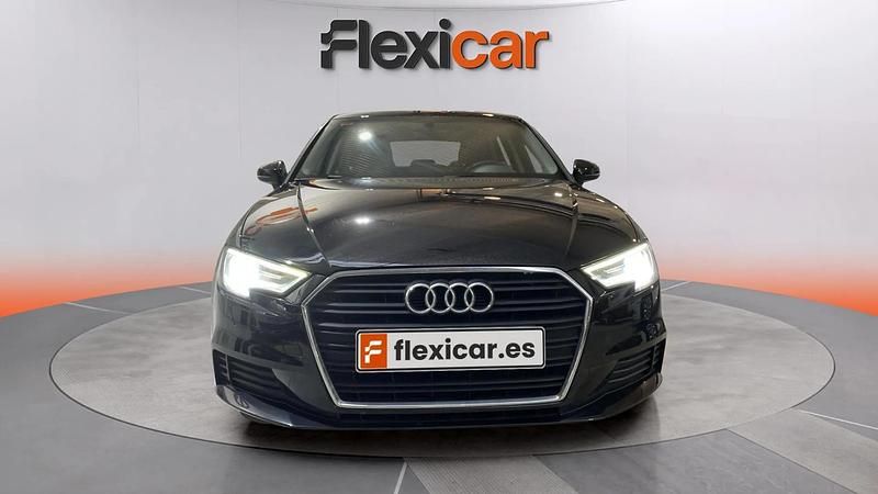 Usado Audi A3 Premium 116 HP (85 kW) 2019 Preto Sedan