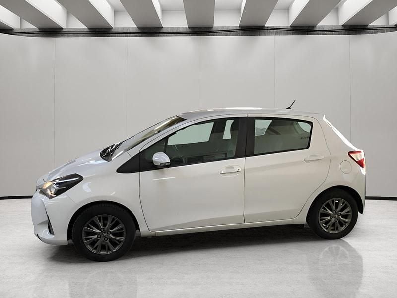 Usado Toyota Yaris Business Edition 69 CV (50 kW) 2019 Blanco