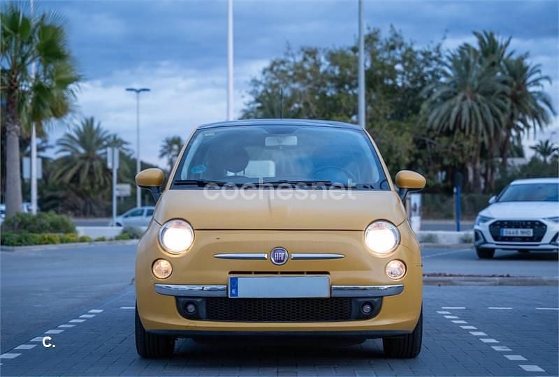 Usado Fiat 500 Pop 69 HP (50 kW) 2014 Amarelo Sedan