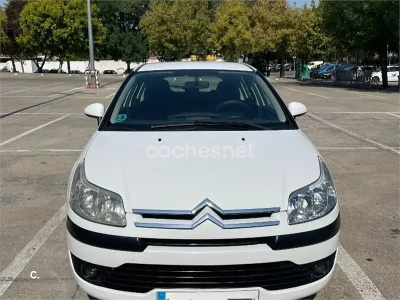 Usado Citroën C4 110 CV (80 kW) 2006 Blanco Berlina