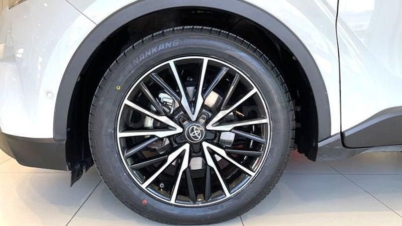 Usado Toyota C-HR Advance 122 CV (89 kW) 2019 Blanco SUV